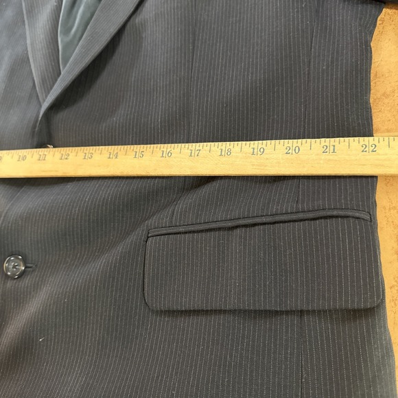 JOS A BANK 100% Wool Navy Blue Pin Stripe Sport Coat Sz 44R Blazer Jacket - Picture 10 of 11